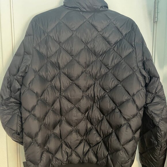 Patagonia  Prow Bomber Down Jacket - Picture 2 of 6